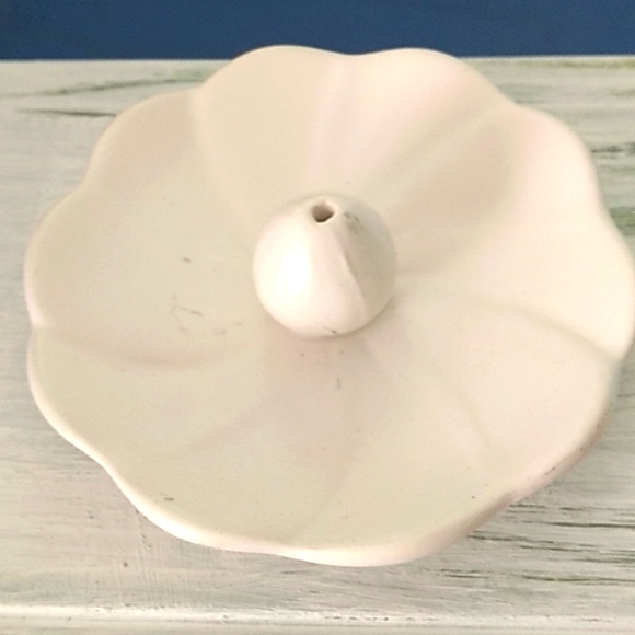 Other - White Flower Ceramic Incense Holder or jewelry holder